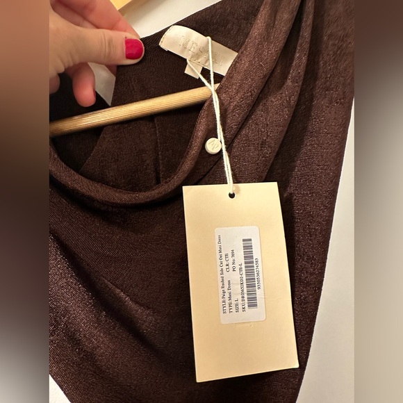 Meshki Dress - Picture 4 of 4